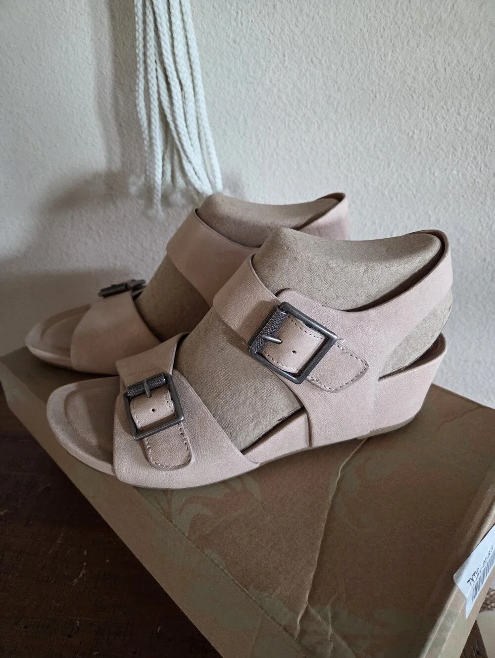 Sofft Leather Valeri Wedge Sandal Size 8.5 NWT